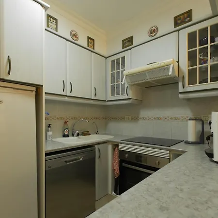 Harbour 2 Bedrooms - Tenesol Rentals Apartment *