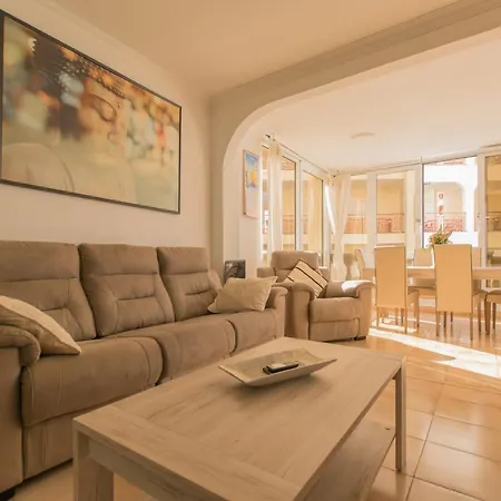 Apartment Harbour 2 Bedrooms - Tenesol Rentals *